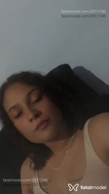 Acompanhante mulher com cabelo castanho de olhos castanhos em Rio de Janeiro - Angel