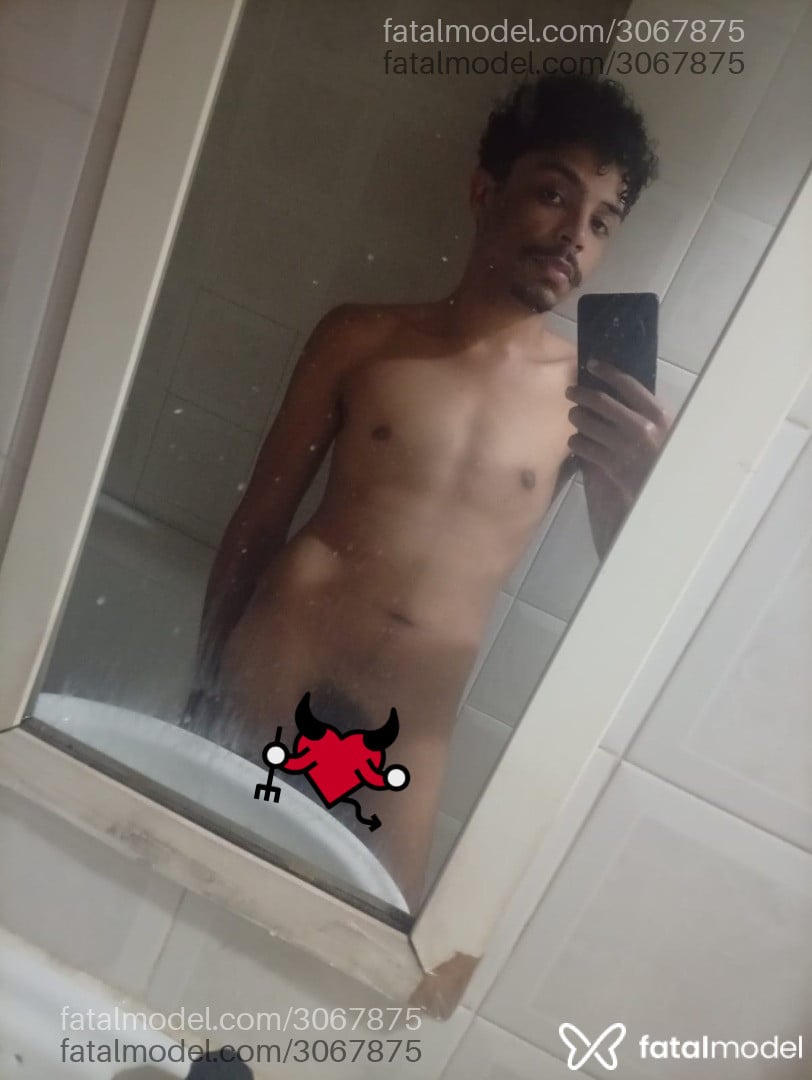 Acompanhante homem morena (o) de olhos castanhos em Rio de Janeiro - Devasso