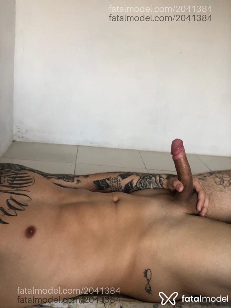 Acompanhante homem com cabelo castanho de olhos mel em Florianópolis - Andregostoso