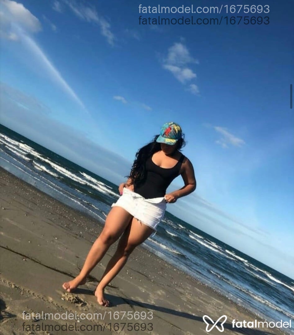 Acompanhante mulher com cabelo castanho de olhos castanhos - Ellen Barbieri Acompanhante mulher com cabelo castanho de olhos castanhos - Ellen Barbieri