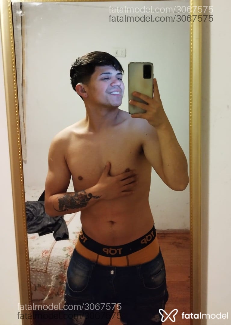 Acompanhante homem com cabelo castanho de olhos castanhos em Florianópolis - Bigblessed