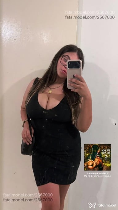Acompanhante mulher loira (o) de olhos castanhos em Porto Alegre - Chelly Hoffman