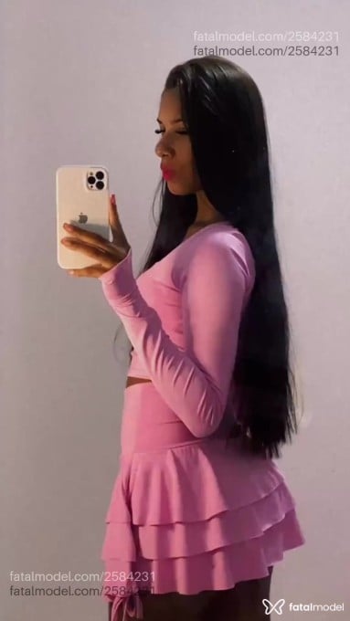 Acompanhante mulher com cabelo castanho de olhos pretos em Cachoeiro de Itapemirim - Lane Ferreira