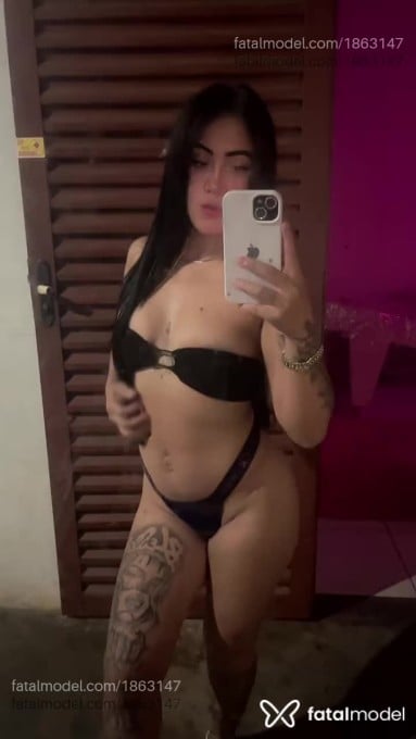 Acompanhante mulher com cabelo castanho de olhos pretos em Três Lagoas - Karool