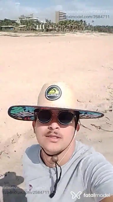 Acompanhante homem morena (o) de olhos castanhos em Fortaleza - Ronald