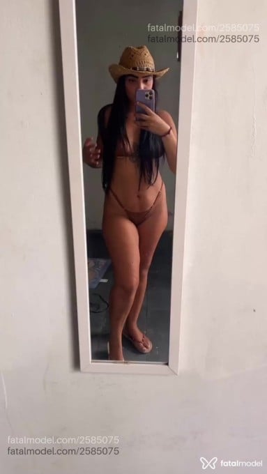 Acompanhante mulher com cabelo castanho de olhos castanhos em Campinas - Lara