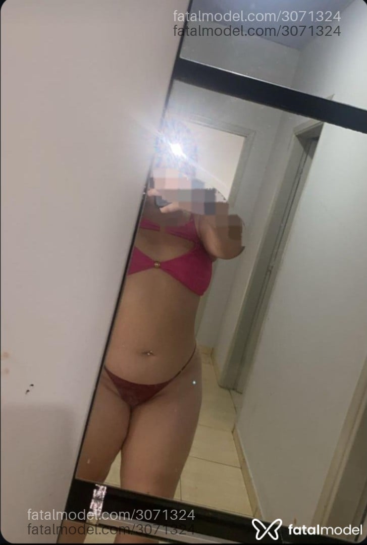 Acompanhante mulher morena (o) de olhos mel em Londrina - Alice