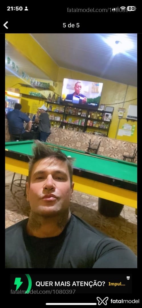 Acompanhante homem com cabelo castanho de olhos pretos em Bom Jesus de Goiás Acompanhante homem com cabelo castanho de olhos pretos em Bom Jesus de Goiás - Ricardo Leite