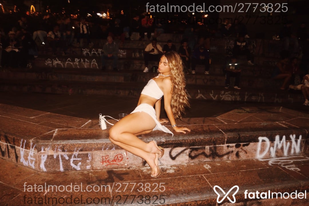 Acompanhante mulher trans com cabelo castanho de olhos castanhos em São Paulo - Gabriella