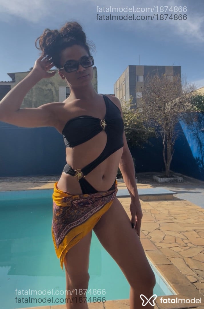 Acompanhante mulher trans morena (o) de olhos mel em Guarulhos - Stephannie