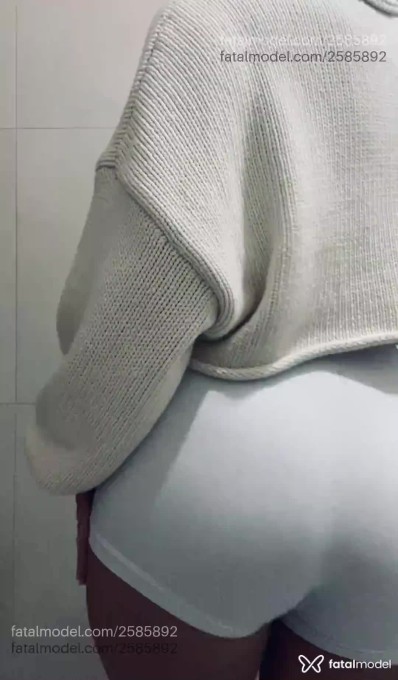 Acompanhante mulher com cabelo castanho de olhos castanhos - Mia Lopez