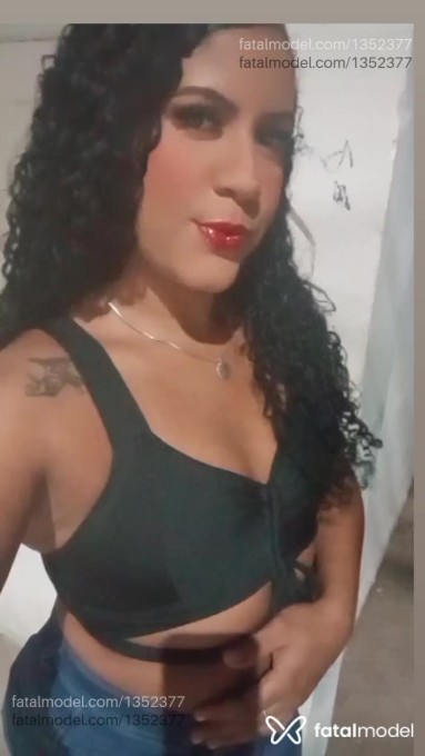 Acompanhante mulher morena (o) de olhos castanhos em Eunápolis Acompanhante mulher morena (o) de olhos castanhos em Eunápolis - Julia