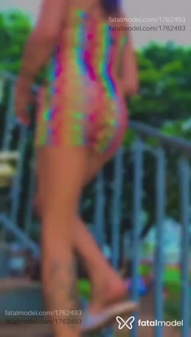 Acompanhante não-binário com cabelo castanho de olhos castanhos em Foz do Iguaçu Acompanhante não-binário com cabelo castanho de olhos castanhos em Foz do Iguaçu - Tabata Kymon