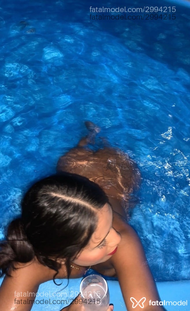 Acompanhante mulher morena (o) de olhos pretos em Manaus - Larrisa