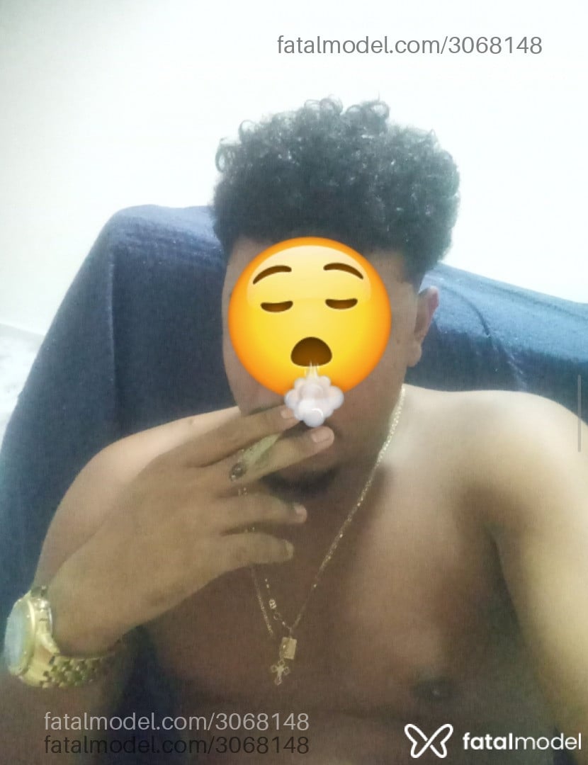 Acompanhante homem morena (o) de olhos pretos em Caruaru - Willian