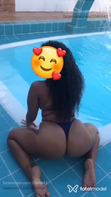 Acompanhante mulher com cabelo castanho de olhos castanhos em Salvador - Natyelle