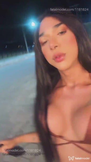 Acompanhante mulher trans morena (o) de olhos castanhos em Governador Valadares Acompanhante mulher trans morena (o) de olhos castanhos em Governador Valadares - Babizinha