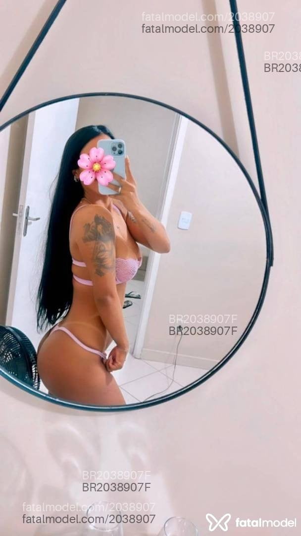 Acompanhante mulher morena (o) de olhos verdes em São Paulo - Daiany Targaryen