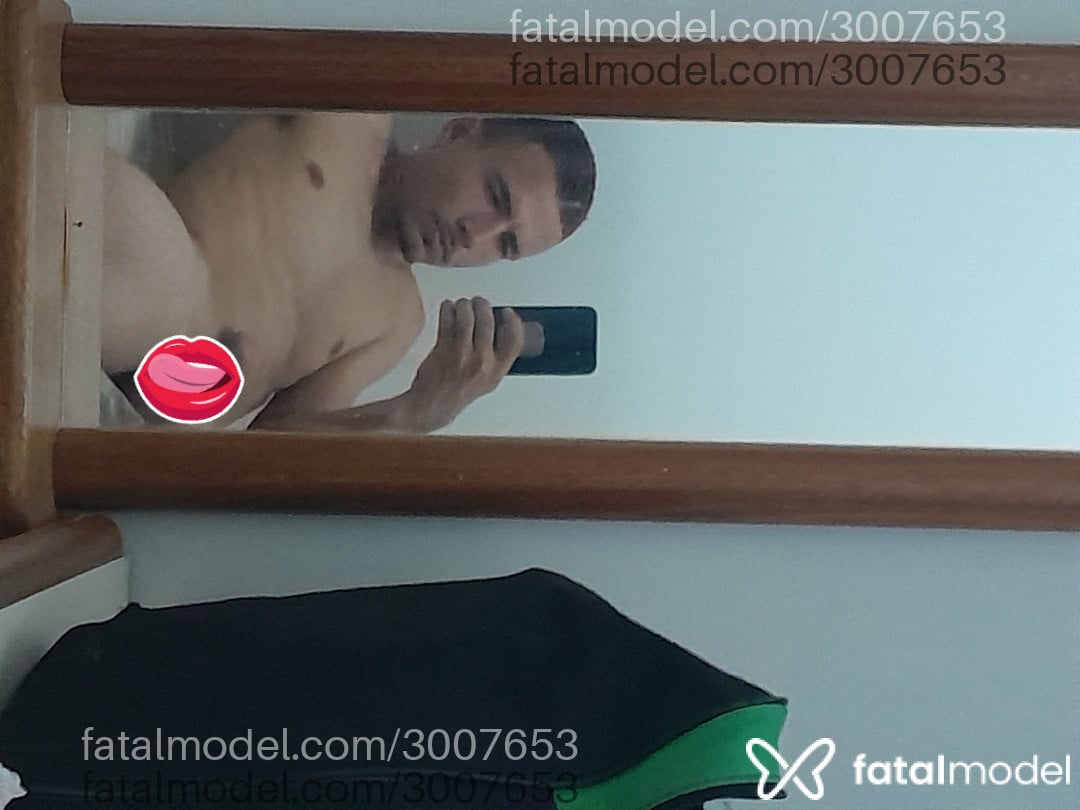 Acompanhante homem morena (o) de olhos castanhos em Laranjeiras do Sul Acompanhante homem morena (o) de olhos castanhos em Laranjeiras do Sul - Rafael Ramos