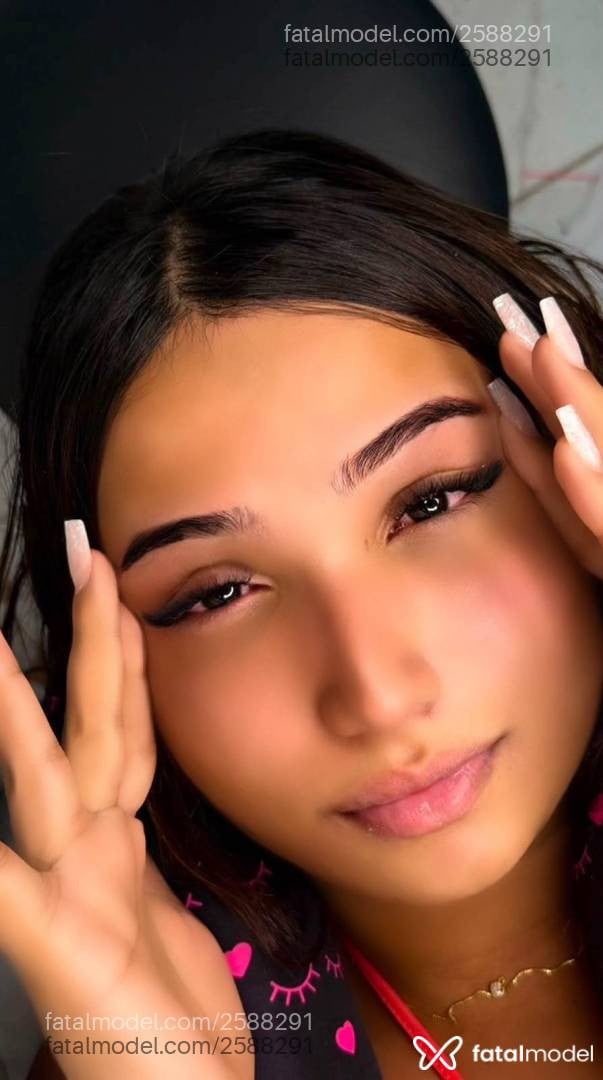 Acompanhante mulher trans morena (o) de olhos pretos em Recife Acompanhante mulher trans morena (o) de olhos pretos em Recife - Luninha