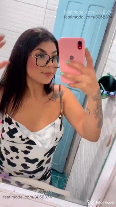 Acompanhante mulher morena (o) de olhos castanhos em São José - Morenajapah