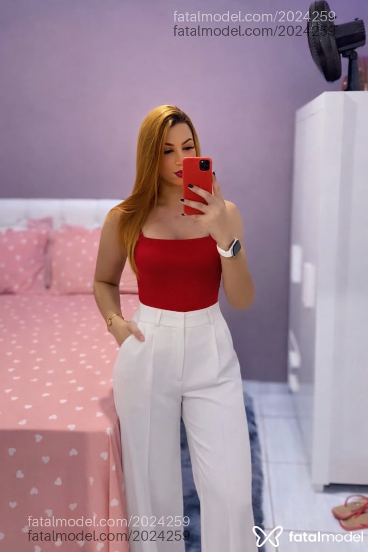 Acompanhante mulher trans ruiva (o) de olhos castanhos - Emily Acompanhante mulher trans ruiva (o) de olhos castanhos - Emily