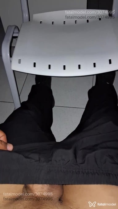 Acompanhante homem com cabelo castanho de olhos castanhos em Florianópolis - Celeste