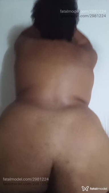 Acompanhante homem morena (o) de olhos pretos em São Paulo - Negro Atleta