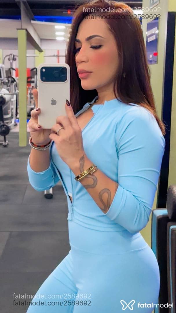 Acompanhante mulher com cabelo castanho de olhos castanhos - Mara Maravilhosa