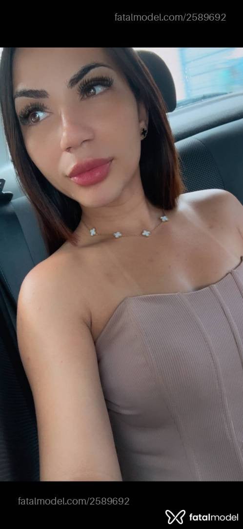 Acompanhante mulher com cabelo castanho de olhos castanhos em Brasília - Mara Maravilhosa