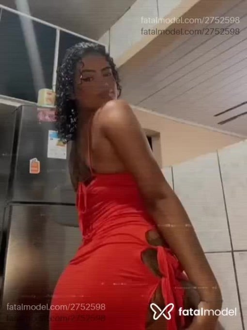 Acompanhante mulher com cabelo castanho de olhos castanhos em Rio de Janeiro - Sirena