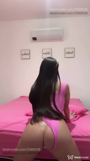 Acompanhante mulher com cabelo castanho de olhos castanhos em Ourinhos - Anastácia