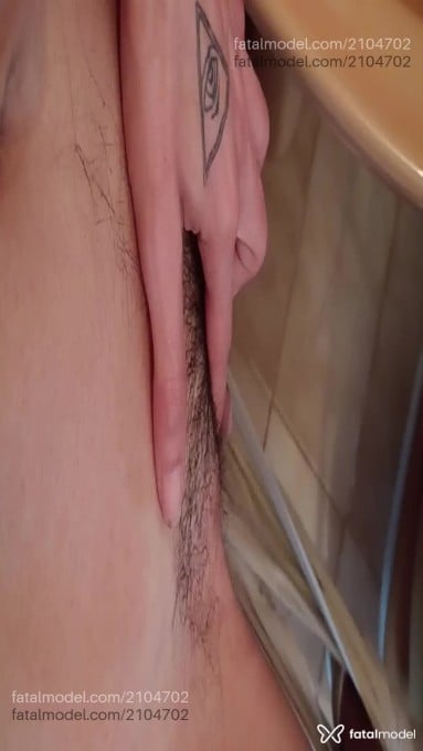 Acompanhante homem trans com cabelo castanho de olhos pretos em São Sebastião do Paraíso - San Oliver
