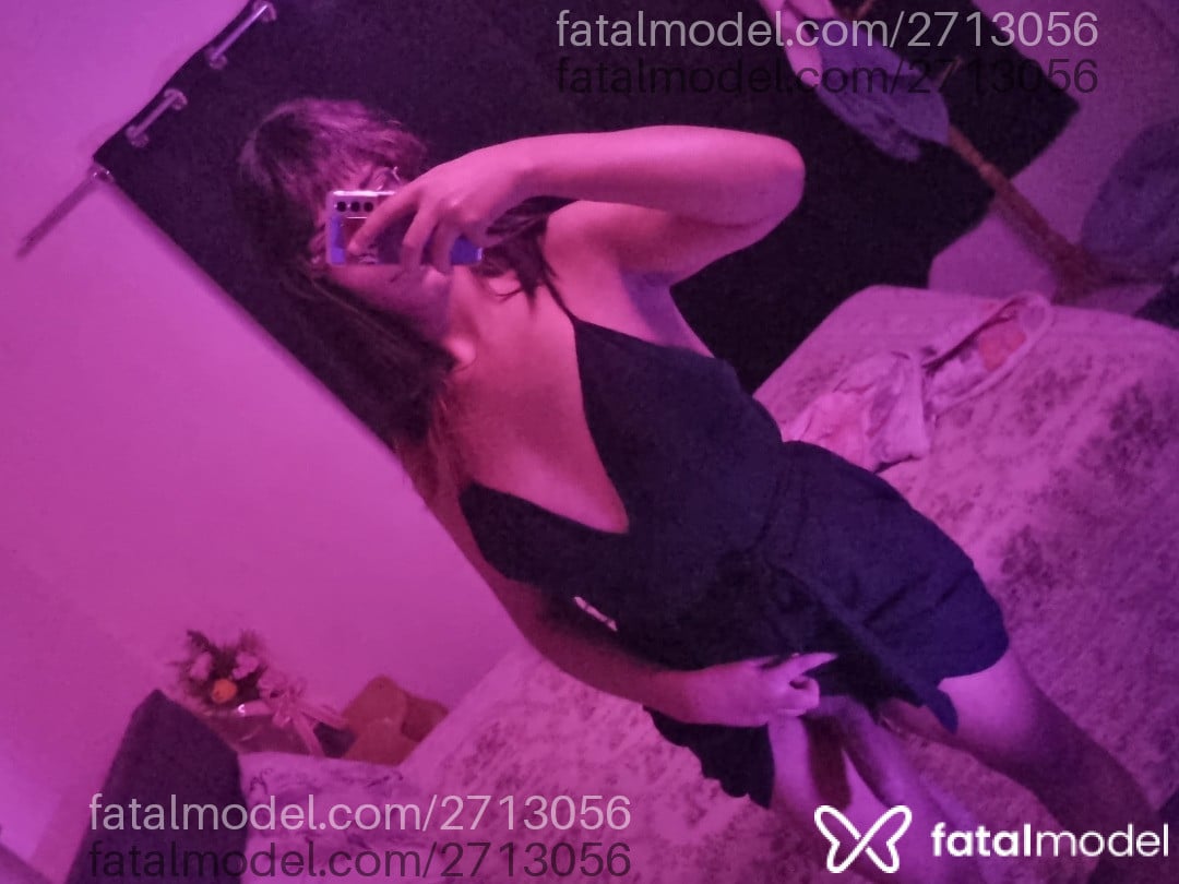 Acompanhante mulher trans morena (o) de olhos castanhos em Londrina - Serena Lux