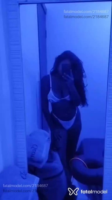 Acompanhante mulher morena (o) de olhos castanhos - ágatha Vegas Acompanhante mulher morena (o) de olhos castanhos - ágatha Vegas