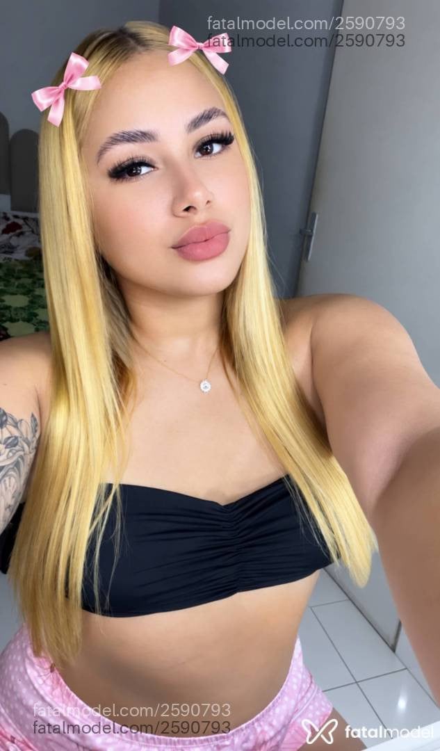 Acompanhante mulher ruiva (o) de olhos castanhos - Melissa Rodrigues