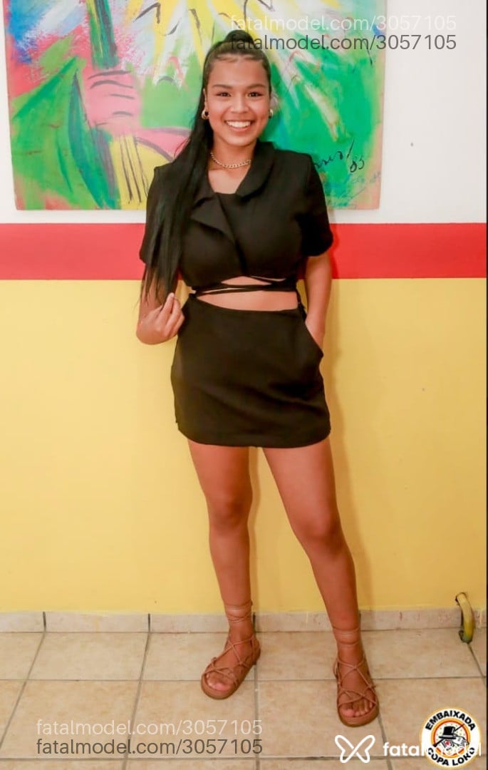Acompanhante mulher morena (o) de olhos pretos em Florianópolis - Rosana