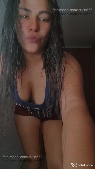 Acompanhante mulher morena (o) de olhos castanhos - Miia Thalia Acompanhante mulher morena (o) de olhos castanhos - Miia Thalia