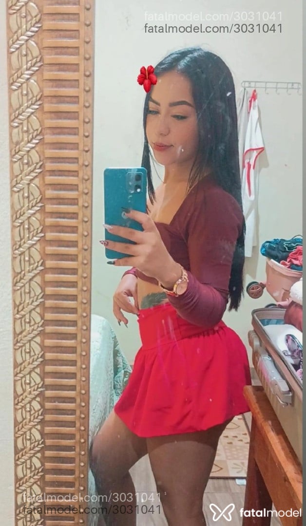 Acompanhante mulher morena (o) de olhos castanhos em Lucas do Rio Verde - Luara