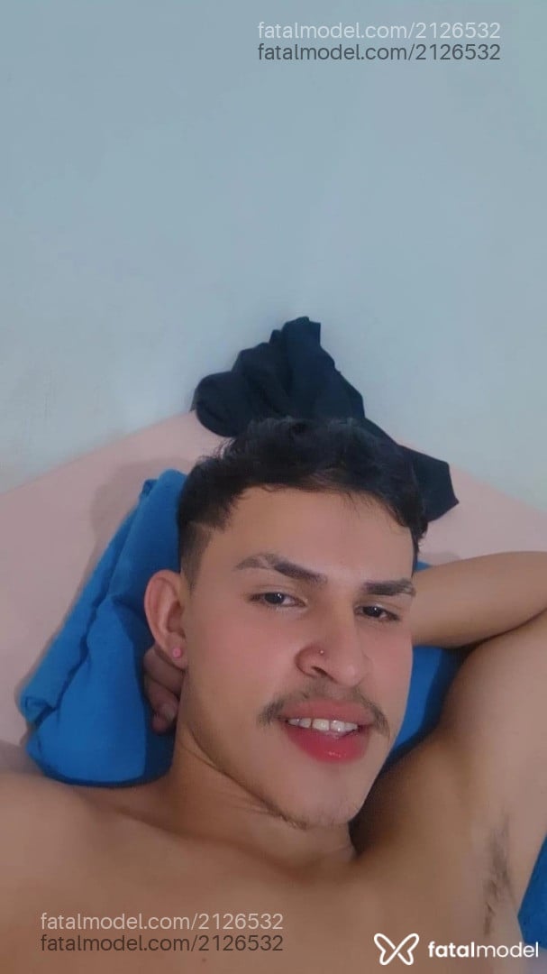 Acompanhante homem morena (o) de olhos pretos em Uberlândia - Jonatan