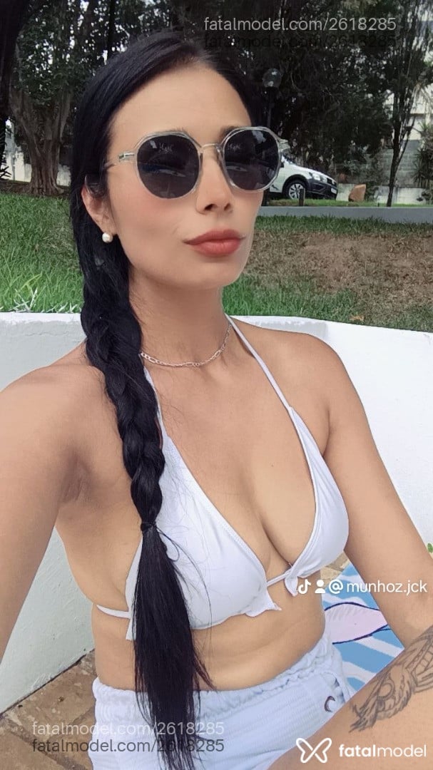 Acompanhante mulher morena (o) de olhos castanhos em Guarapuava Acompanhante mulher morena (o) de olhos castanhos em Guarapuava - Angel Uroch