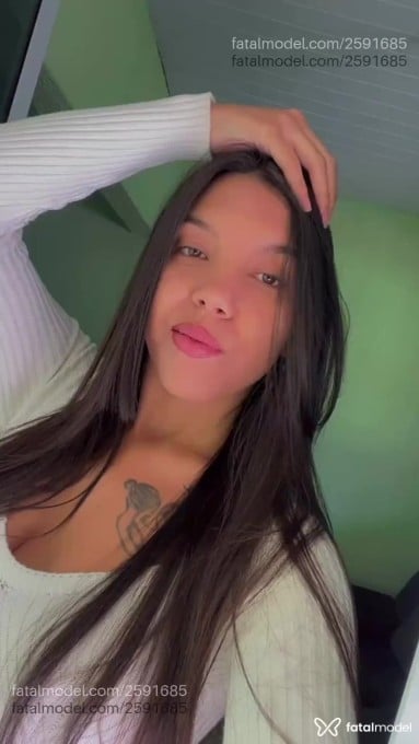 Acompanhante mulher morena (o) de olhos mel em Indaiatuba - Letícia