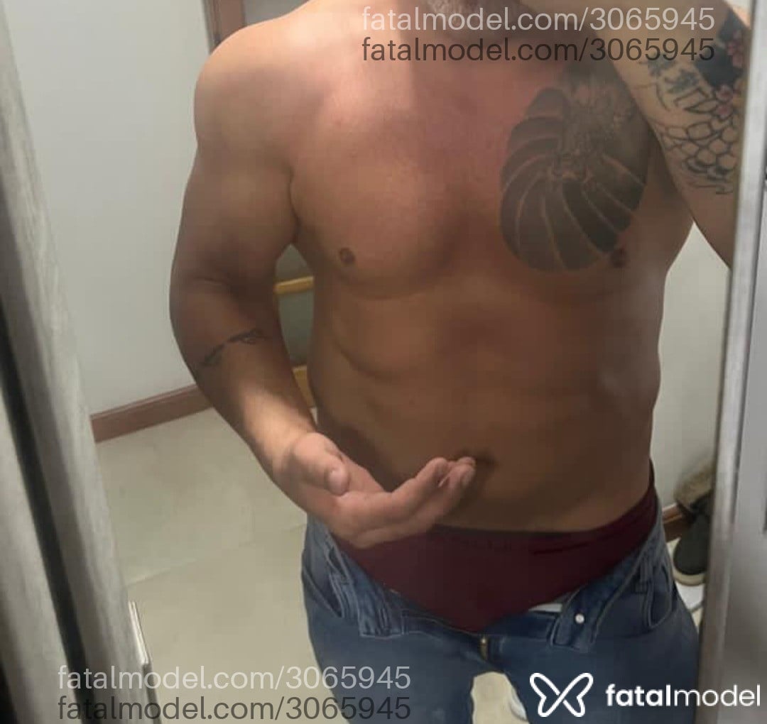 Acompanhante homem morena (o) de olhos mel em Porto Alegre - Victor Safra