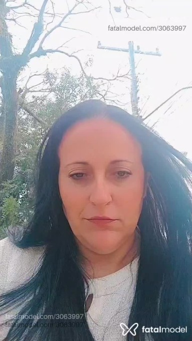 Acompanhante mulher morena (o) de olhos pretos em Porto Alegre - Morena