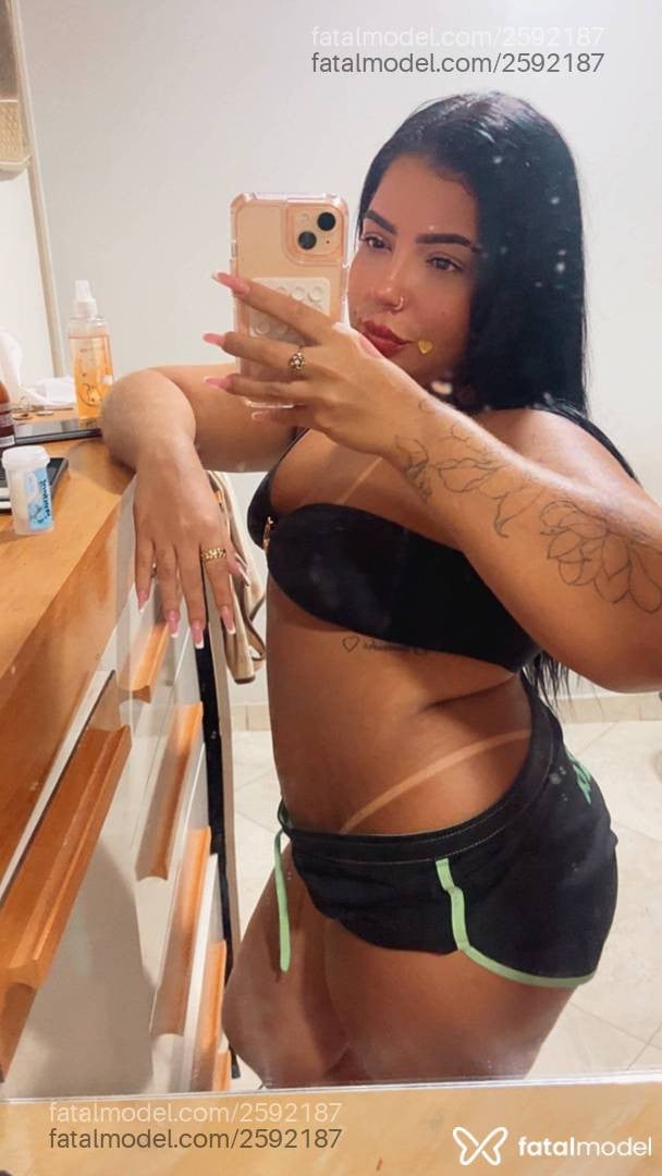 Acompanhante mulher morena (o) de olhos castanhos - Patyy