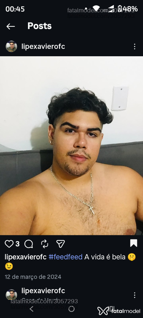 Acompanhante homem com cabelo castanho de olhos castanhos em Recife - Leozinho