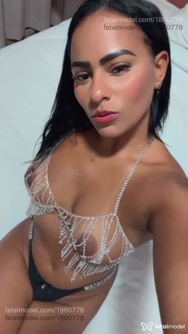 Acompanhante mulher morena (o) de olhos pretos em Rio de Janeiro - Vivy Marques
