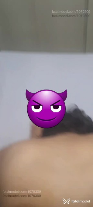 Acompanhante homem com cabelo castanho de olhos castanhos em Ourinhos Acompanhante homem com cabelo castanho de olhos castanhos em Ourinhos - CARLOSDOTADO