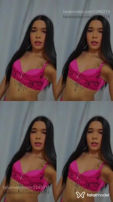 Acompanhante homem trans morena (o) de olhos castanhos em Belo Horizonte - Sofhia