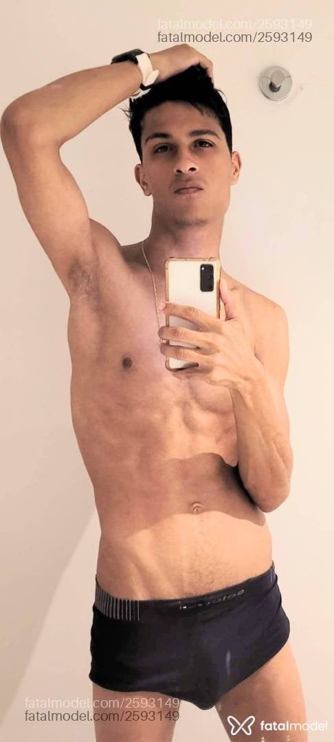 Acompanhante homem morena (o) de olhos castanhos em São Paulo - Juan Rodrigues